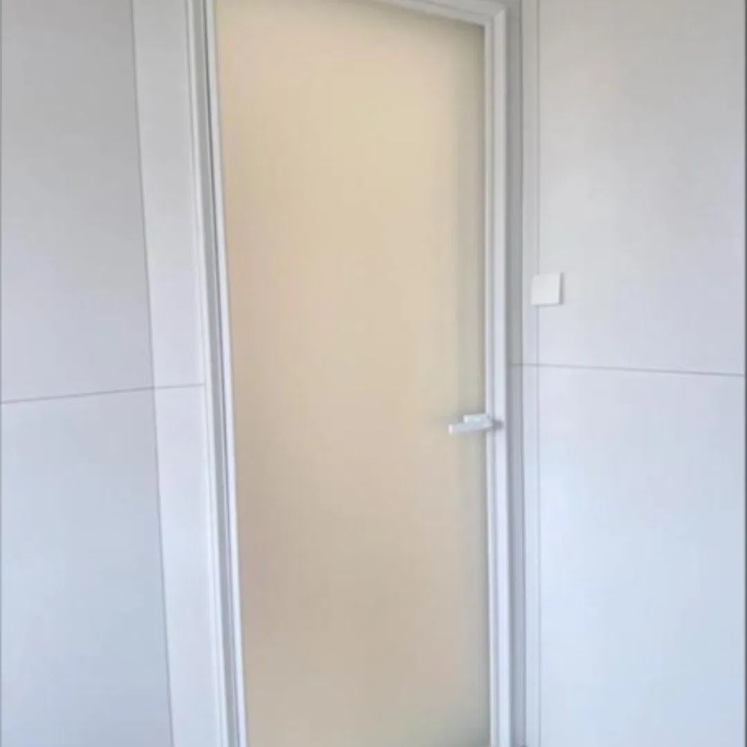 8mm High-Quality Double-Sided Oil-Misted Tempered Safety Glass for Home/Business