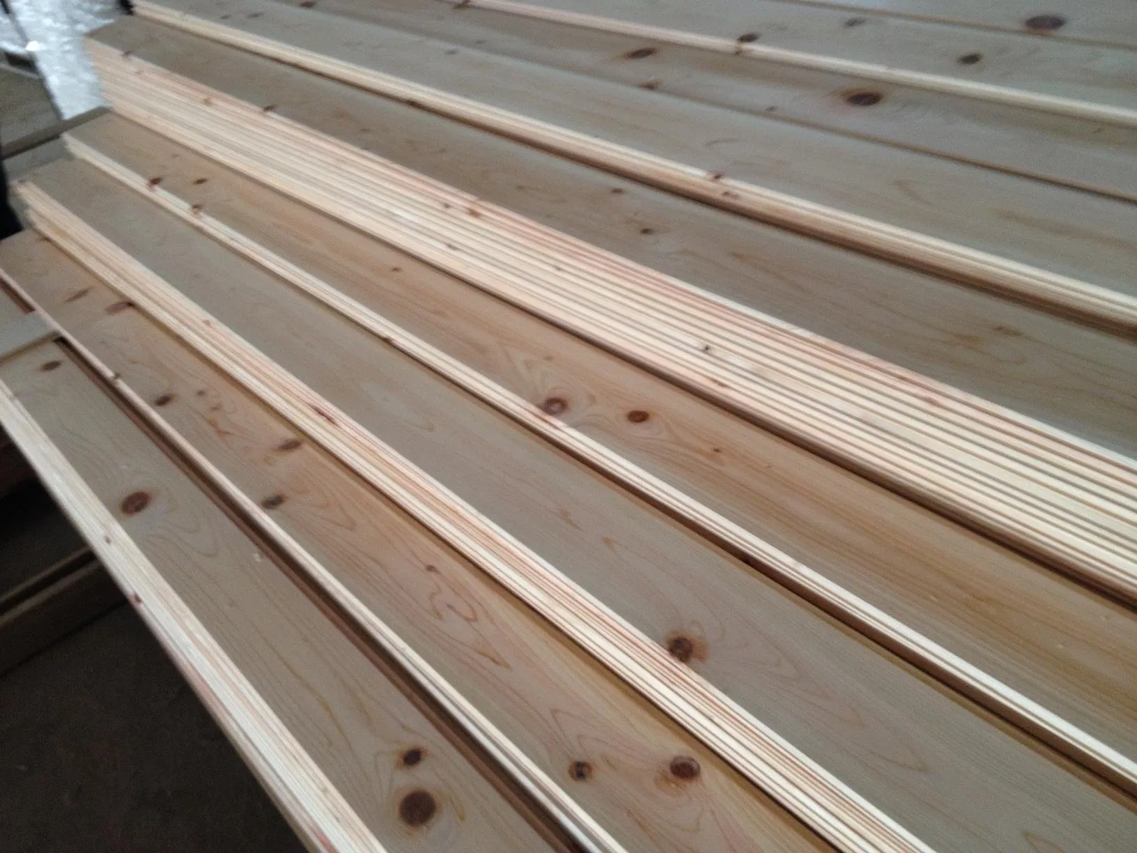 Japanese Hinoki Hardwood Flooring Veneer 10X100X2400mm Hinoki Cypress Lumber Wall Panels for Decoration