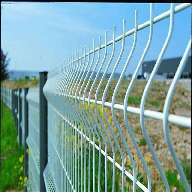 Durable Wire Mesh Fencing for Enhanced Farm Security Solutions