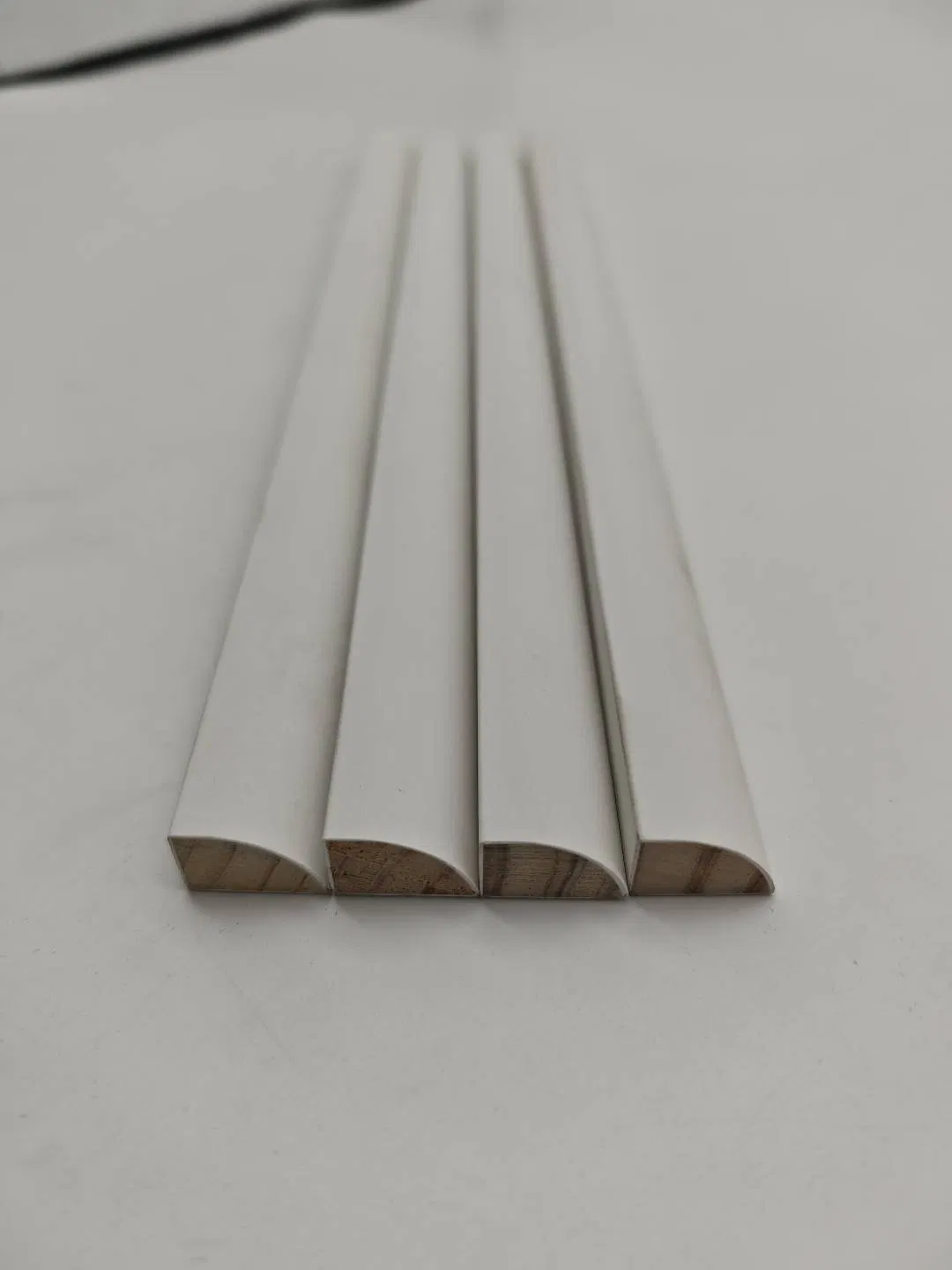 Wholesale Primed Wooden Small Mouldings for Decoration