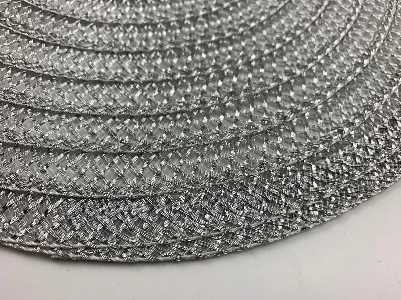 Home Decoration Silver Woven Round Placemat for Home Restaurant Hotel