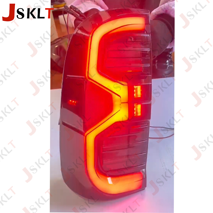 Hilux Vigo 2004-2015 Pickup GT Taillight