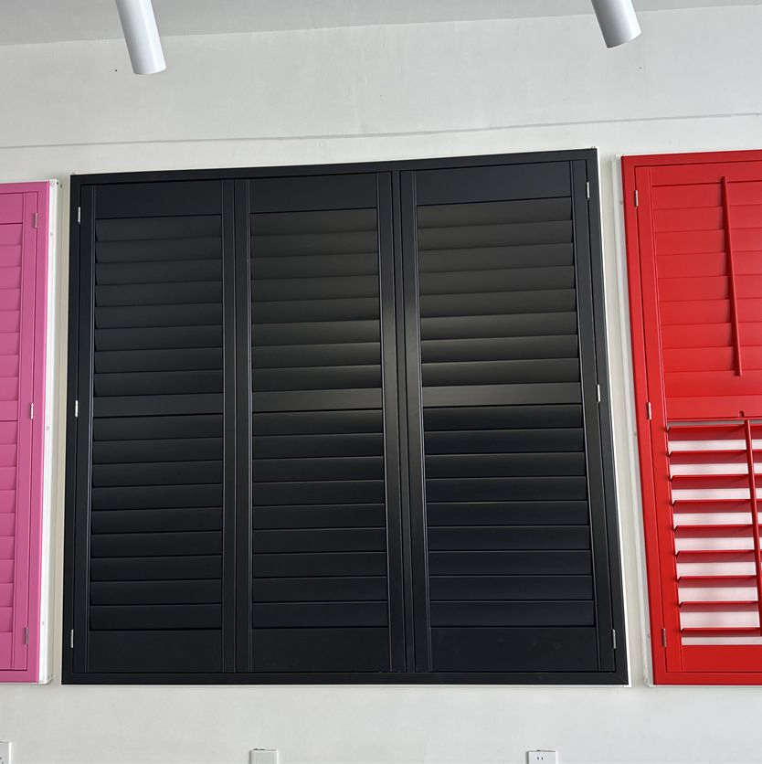 Hot Sale Adjustable Basswood Plantation Shutters for Window