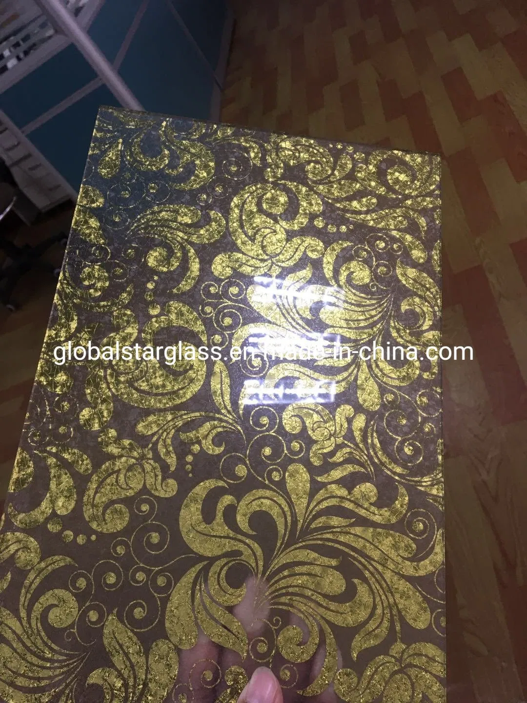 4-5mm Golden Design Glass, Art Glass, Acid Etched Glass, Frosted Glass, Stained Glass, Different Color Decoration Glass for Building