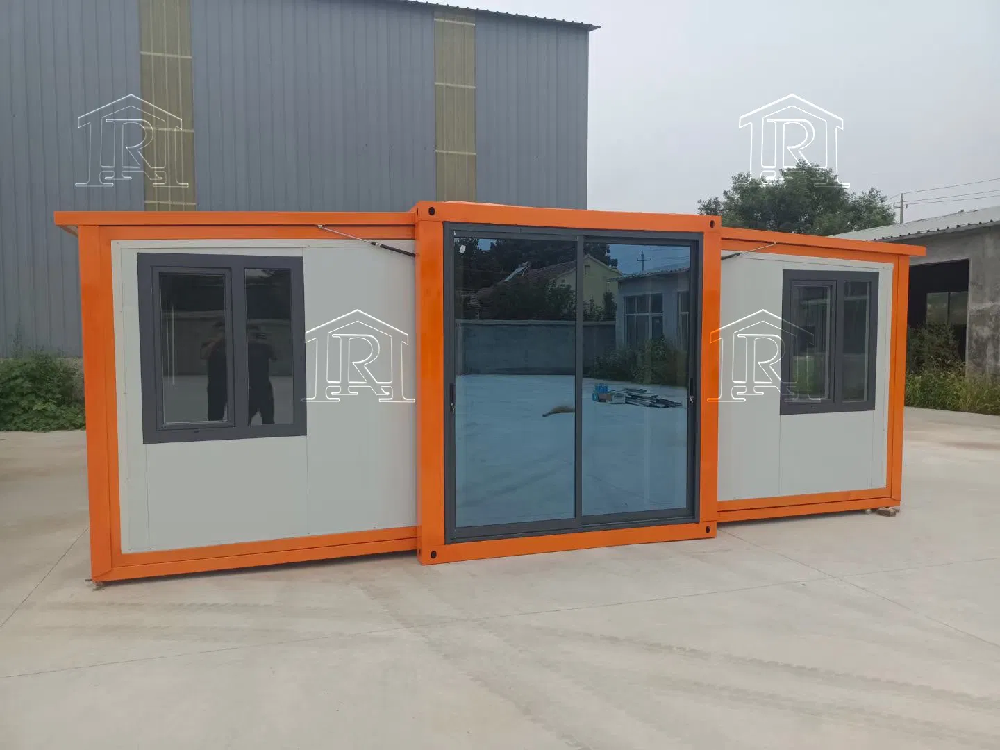 40FT Villa 5 Bedroom Shipping Prefab Container Expandable House