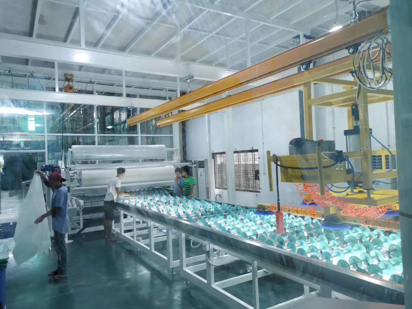 Automatic Suction Cup Vacuum Lifter Machine for PVB Film Laminated Glass