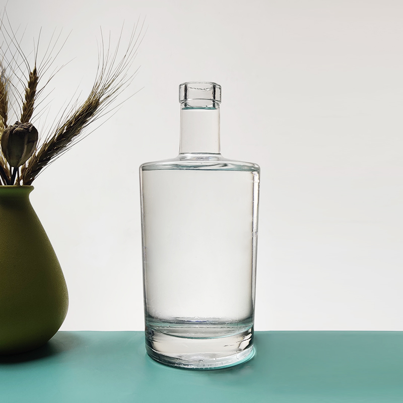 Packaging Glass Liquor Beverage Bottles Empty Bottles Whisky Vodka Rum Gin Olive Oil Bottle Wholesale