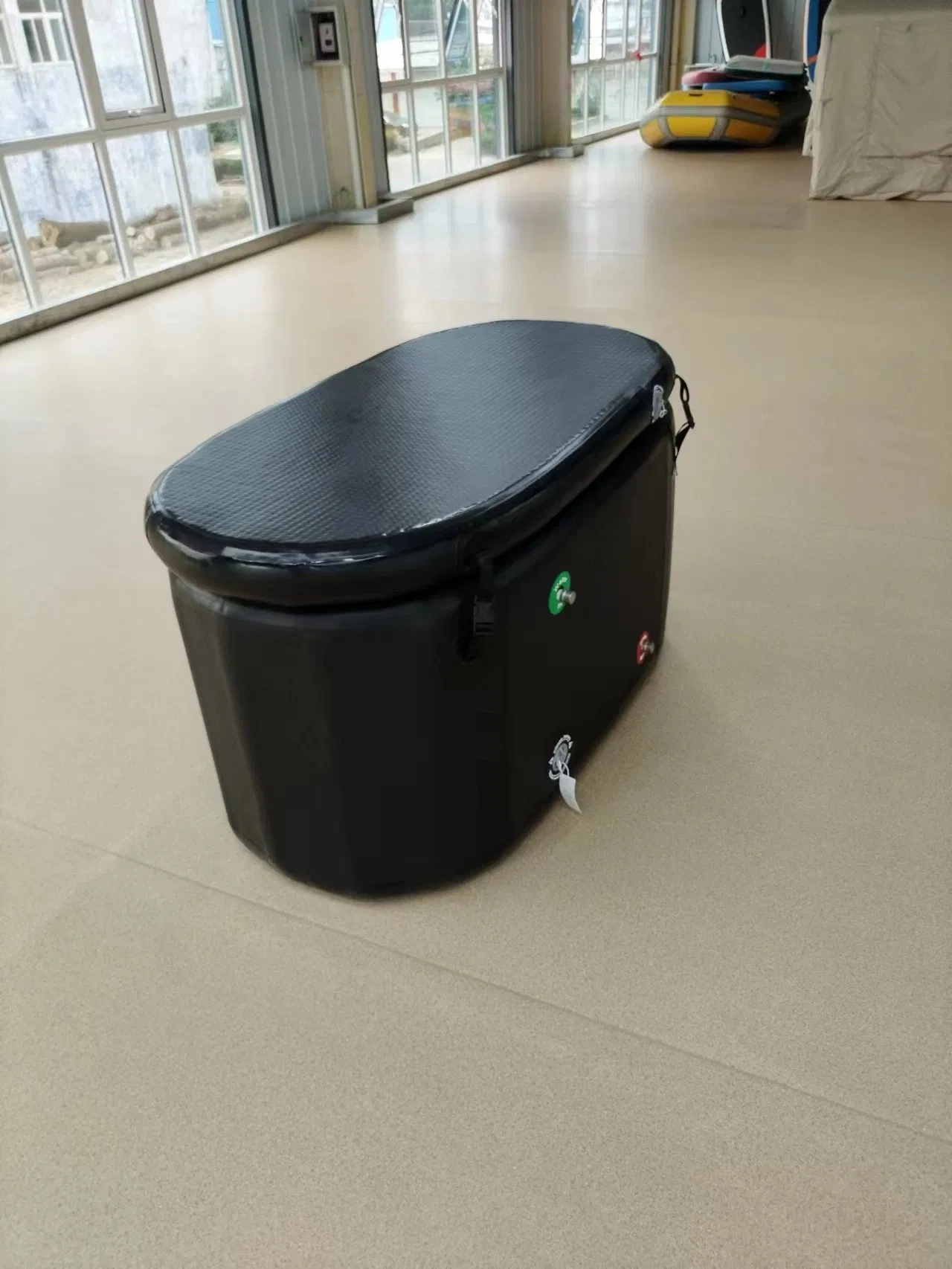 Портативная ванна для восстановления спортсменов с крышкой