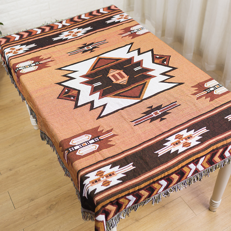 Плед из хлопка с богемным узором для дивана