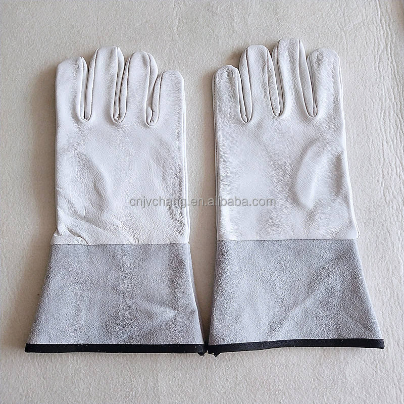 Premium Heat Resistant Cowhide Leather BBQ Baking Gloves for Kitchen Use