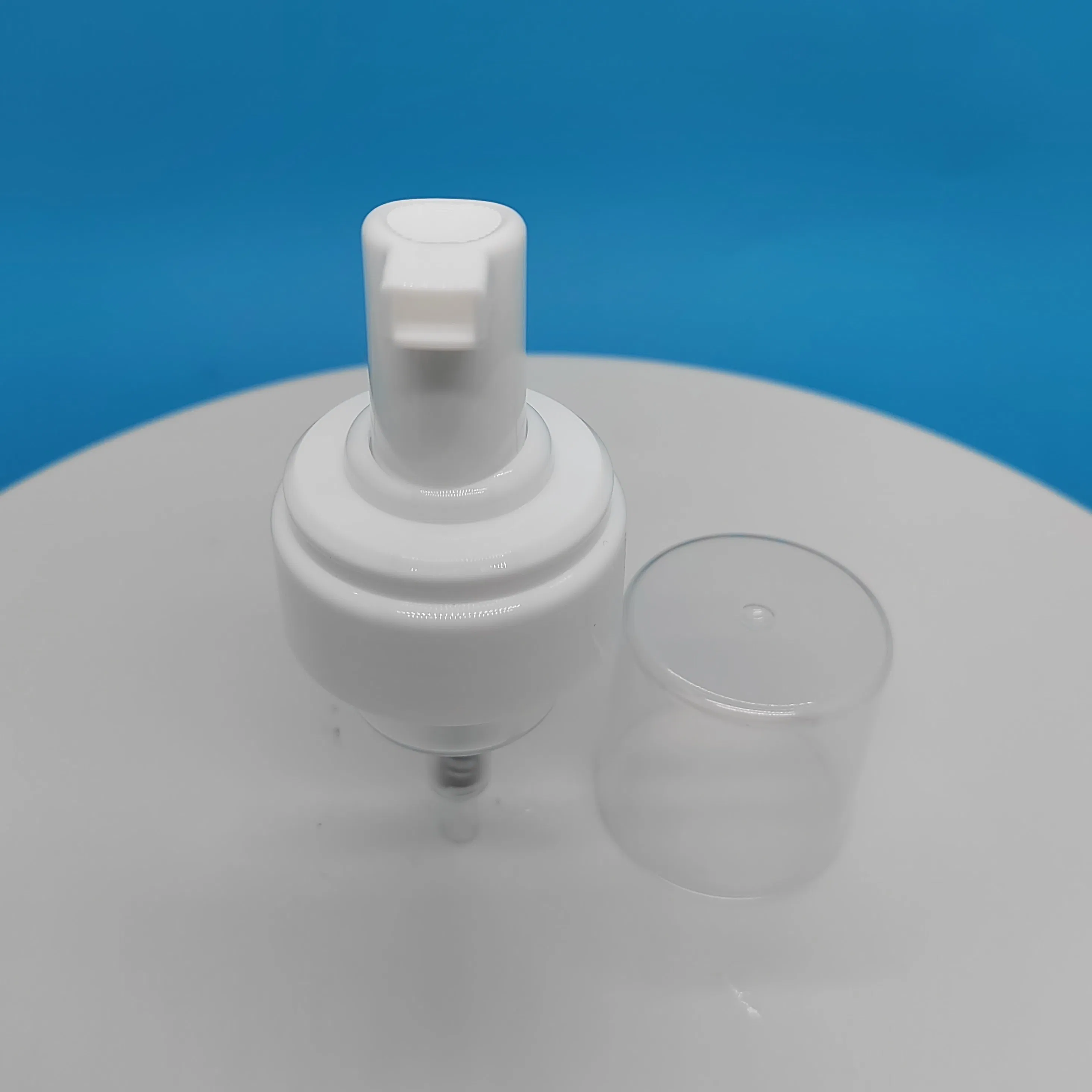 43/410 Baby Shampoo Shower Liquid Soap Plastic Hand Press Foam Pump