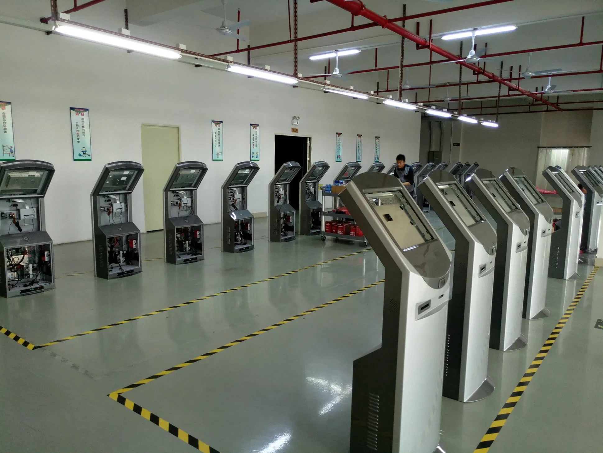 Windows Android OS Voice - Assisted Hotel Check - in Kiosk with Passport Verification