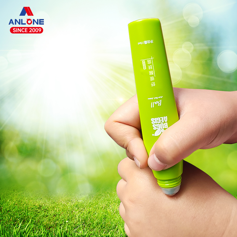 Natural Ingredient Itch Stopping Lotion with Roll Ball