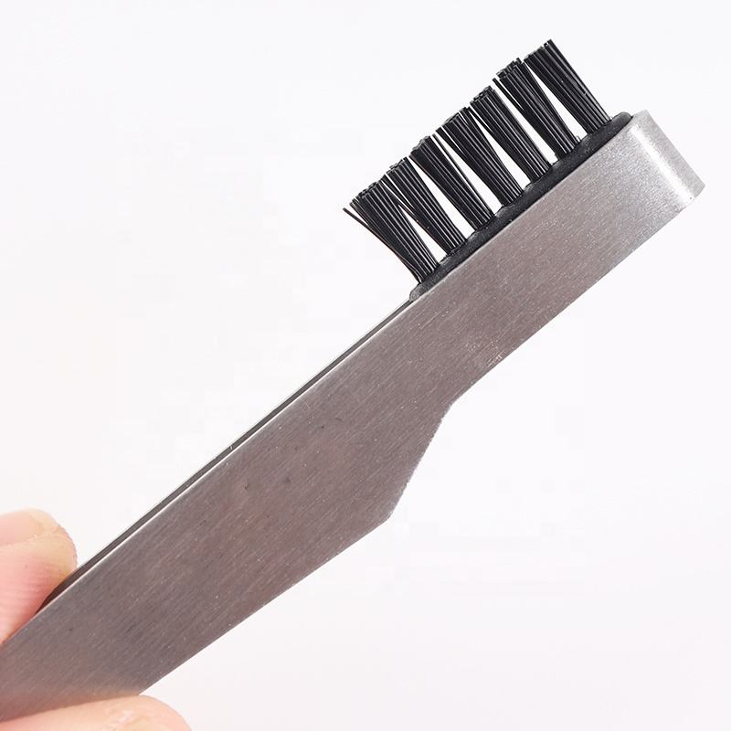Stainless Steel Wholesale Beauty Slanted Eyebrow Clip Guangdong Squared Eyelash Tweezers with Nylon Comb