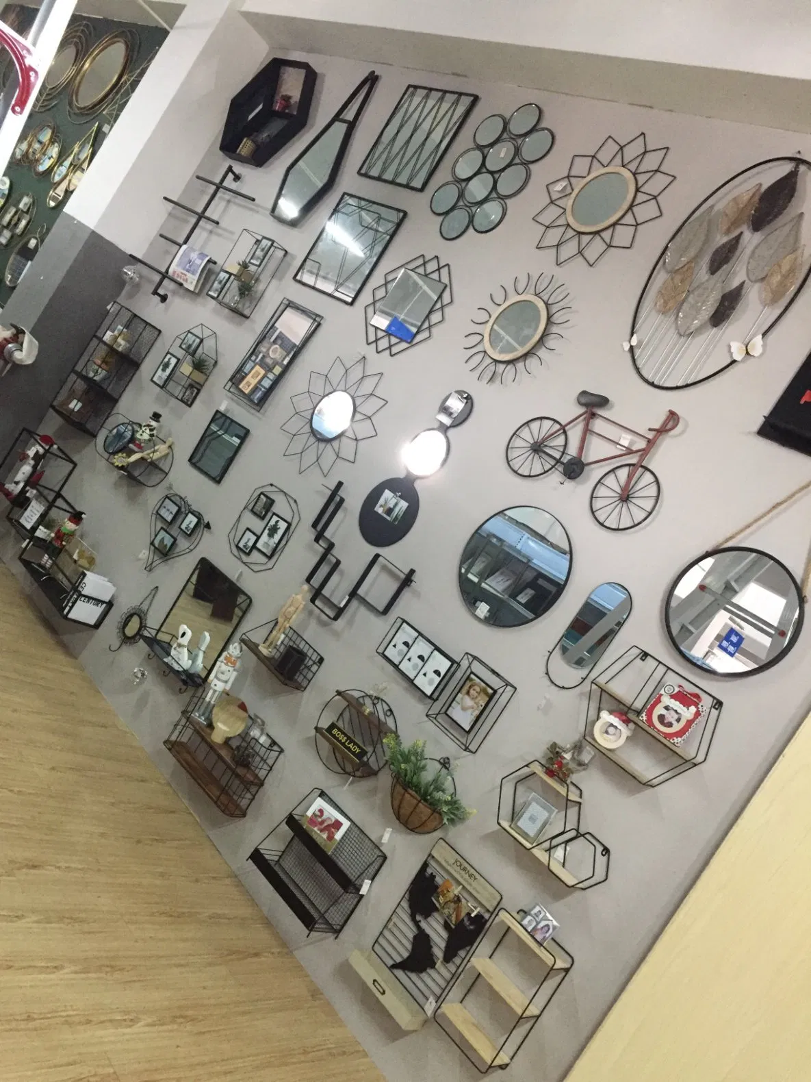 Best Quality Wooden Mirror with Hook for Home Decoration