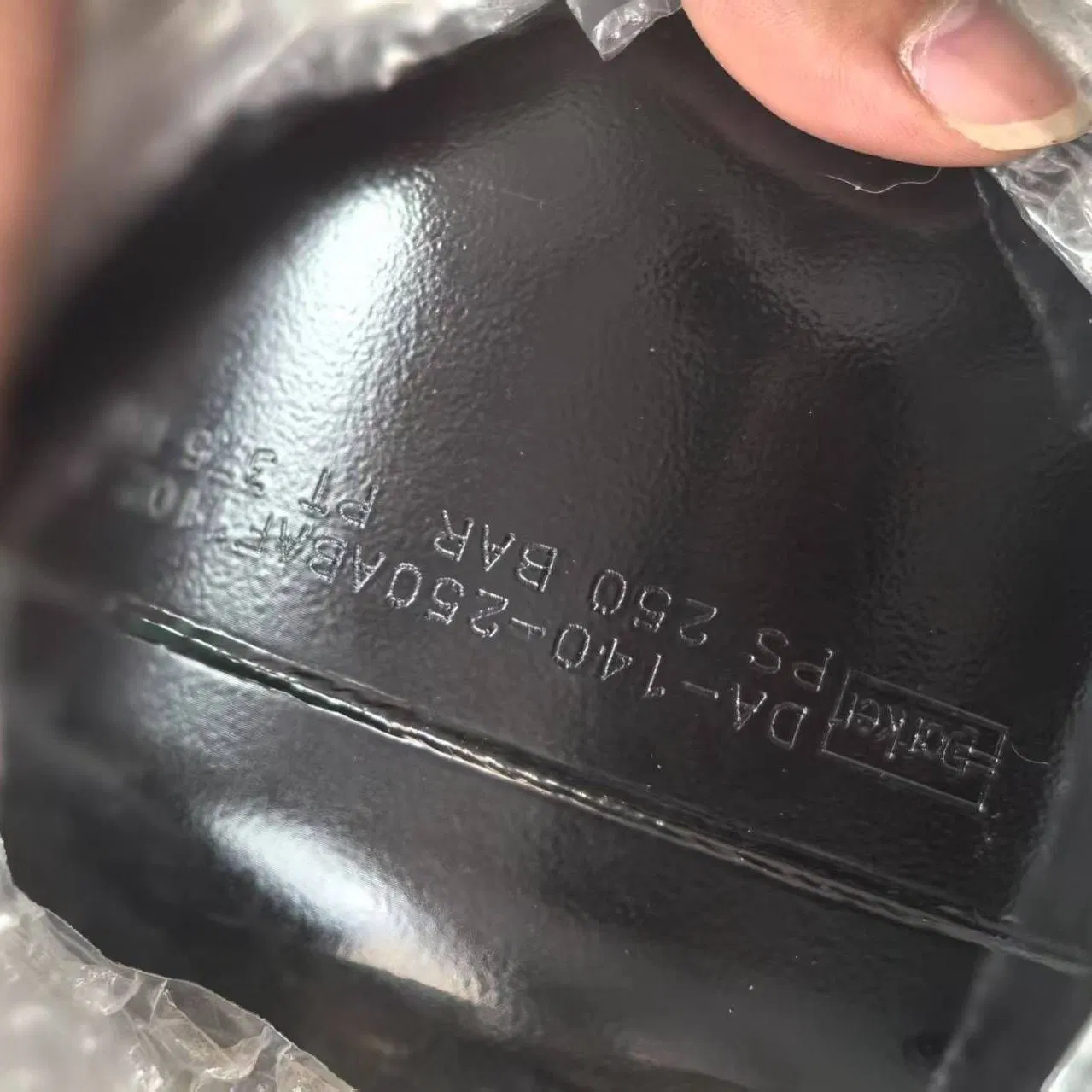 Spare Part Accessory Parker Hydraulic Pressure Accumulatorda-140-250 108493/95/9701102