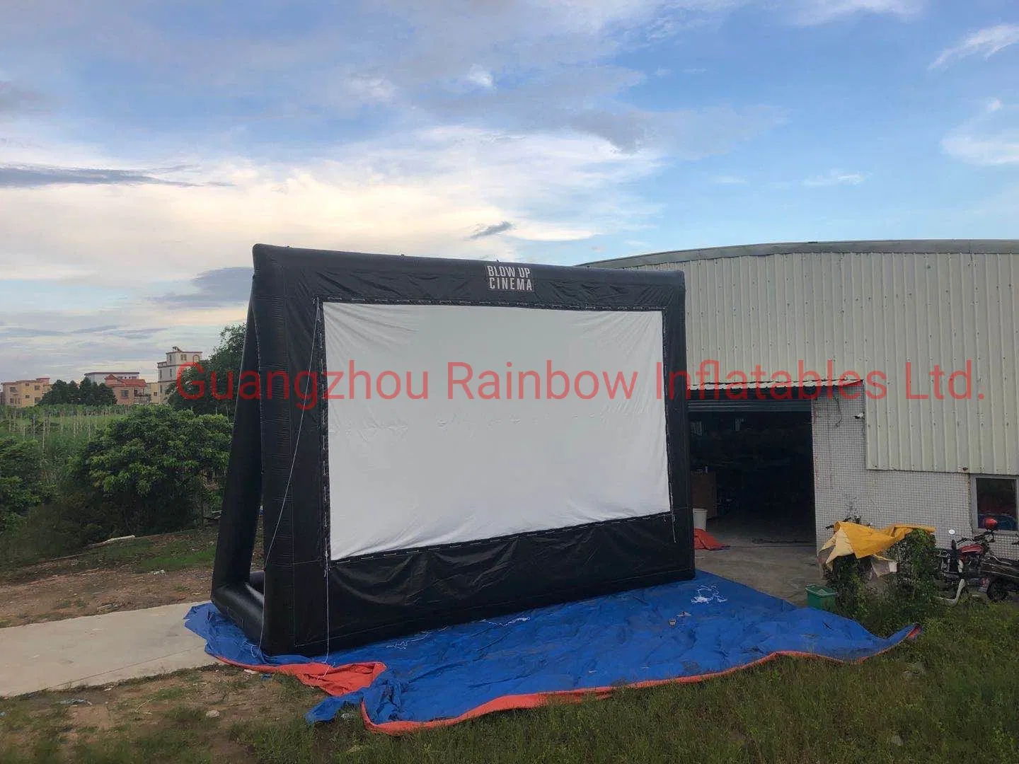 Easy Setup Portable Inflatable Projection Screen