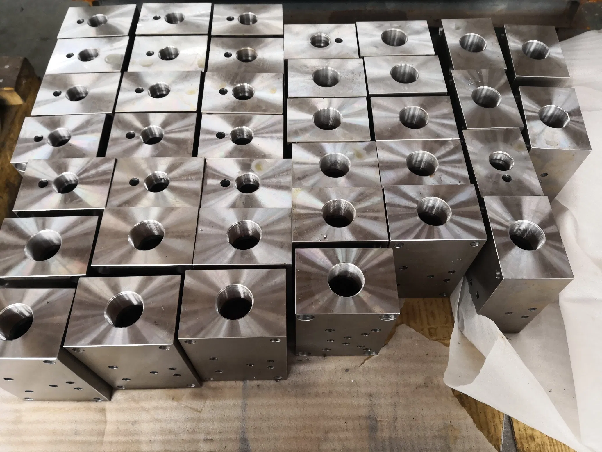 Корпус главного насоса и клапанный блок 50-2