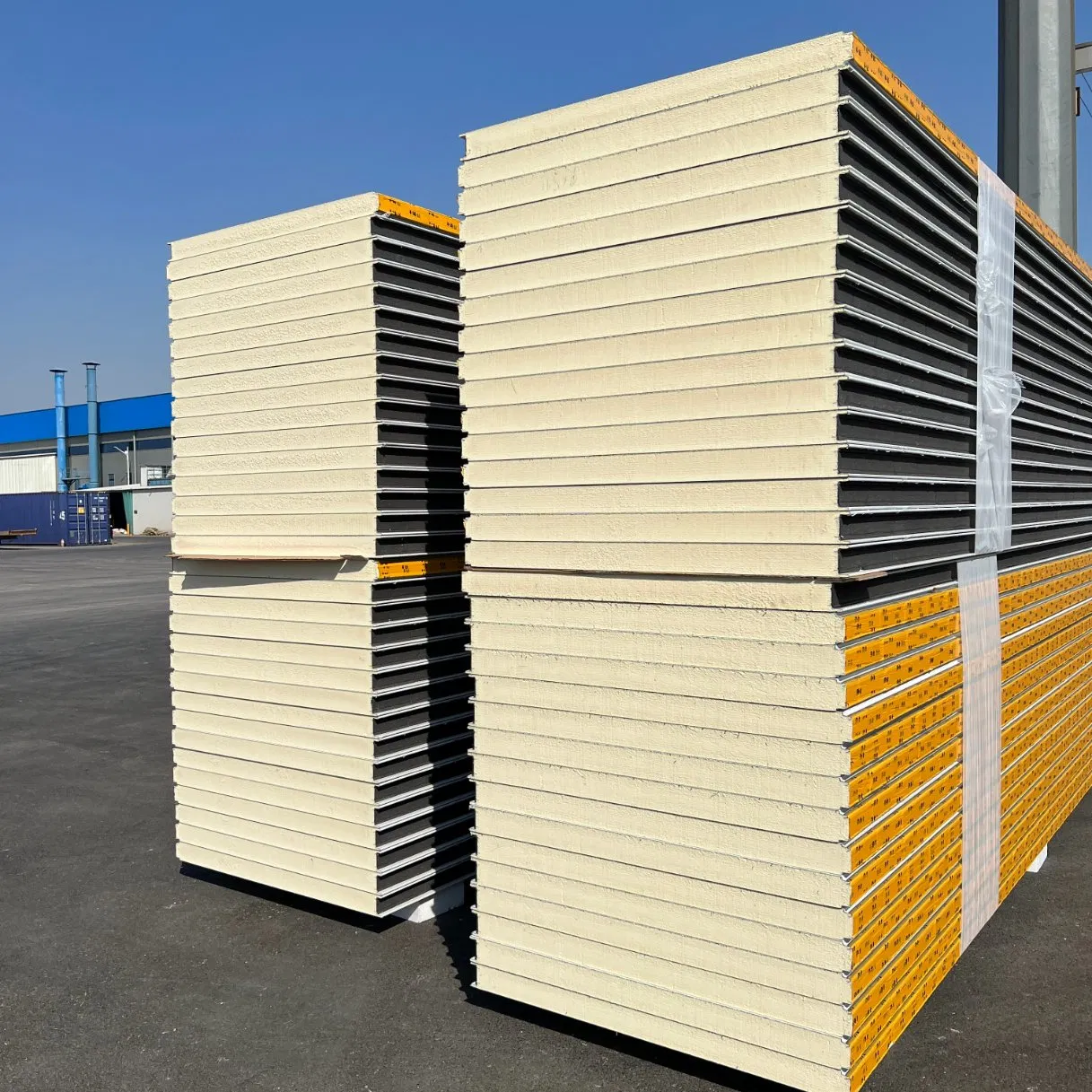 High Quality 30/40/50/75/100/120/150mm Wall and Roof EPS/Rockwool/PU/PIR Insulated Sandwich Panel
