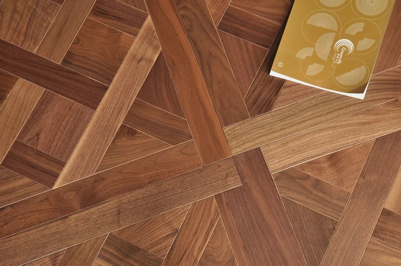 Паркет Versailles из американского ореха, 15 мм