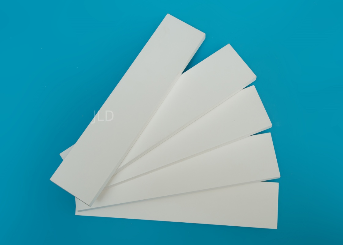 Premium Factory White Gesso Primer for MDF Skirting Boards