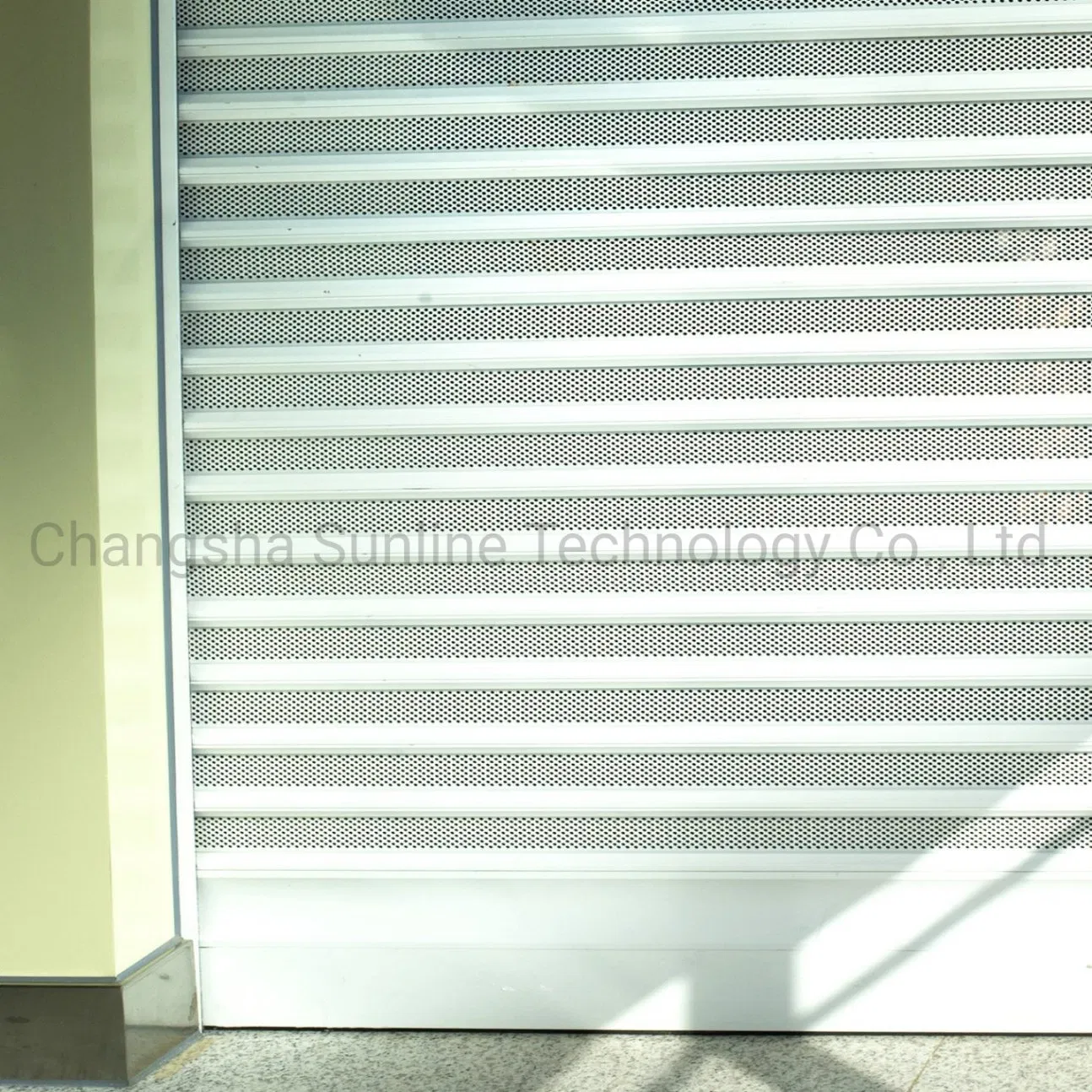 Roll up Doors/Automatic Aluminum Roller/Rolling Shutter Garage Door (77mm single layer slats)