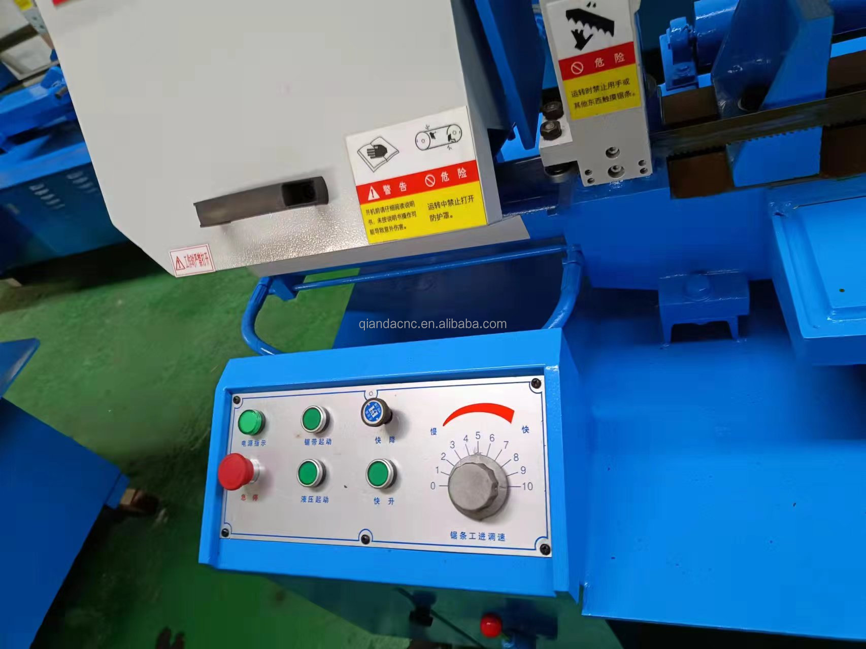 Ленточная пила по металлу гидравлическая для нержавеющей стали