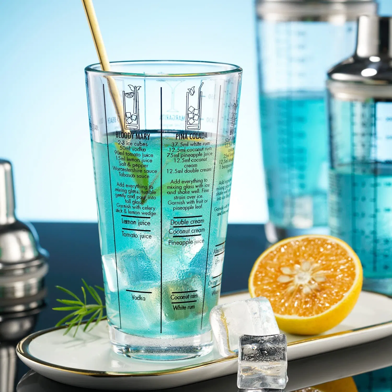 Шейкер для коктейлей из нержавеющей стали со стаканом