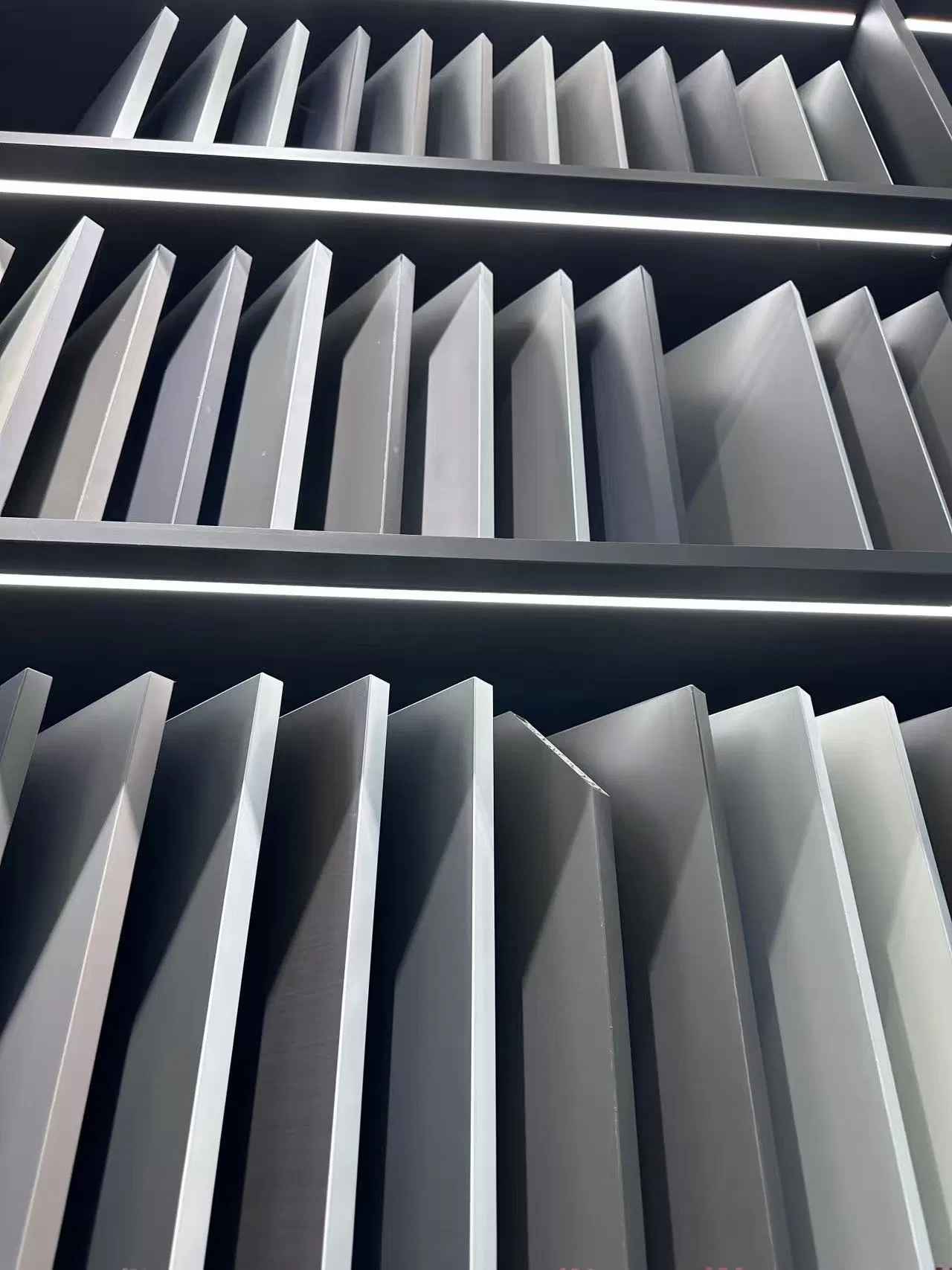 High-Quality Alloy Plate Extruded Aluminum Honeycomb Panel