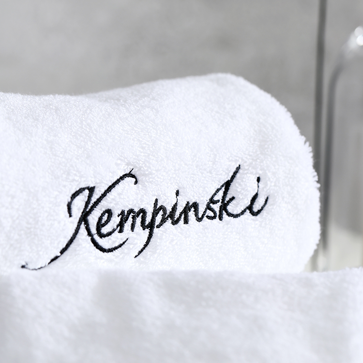 Hotel Bathroom Bath Towel Set with Hotel Logo Customized Design