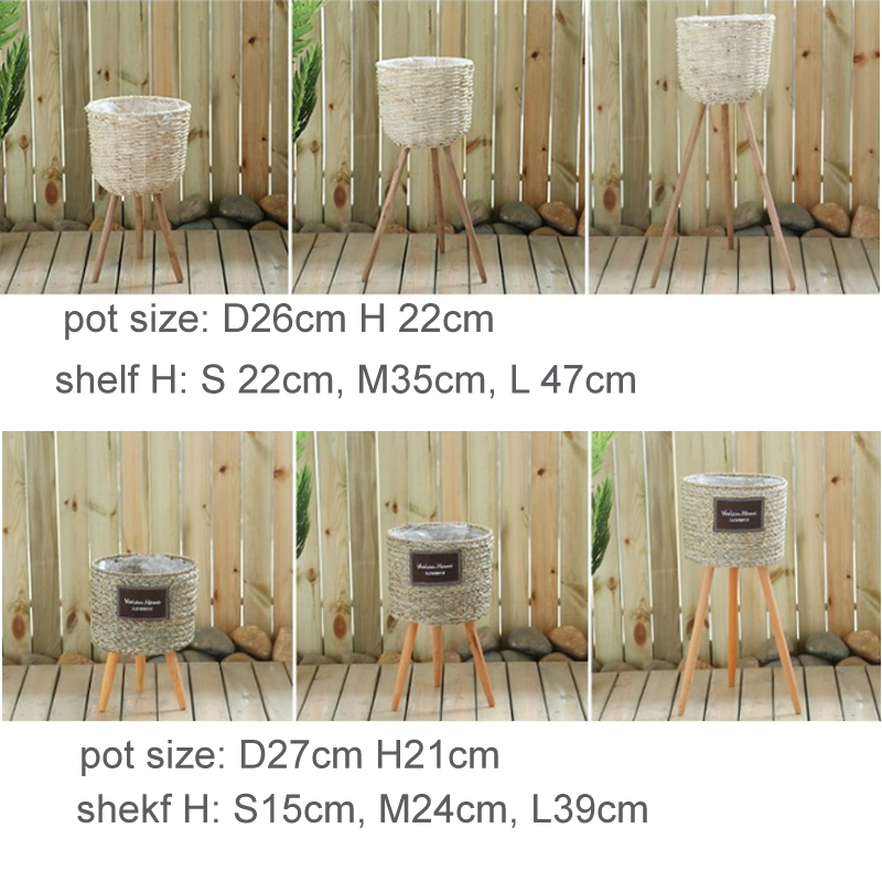 Плетеная корзина из кукурузных листьев для цветов