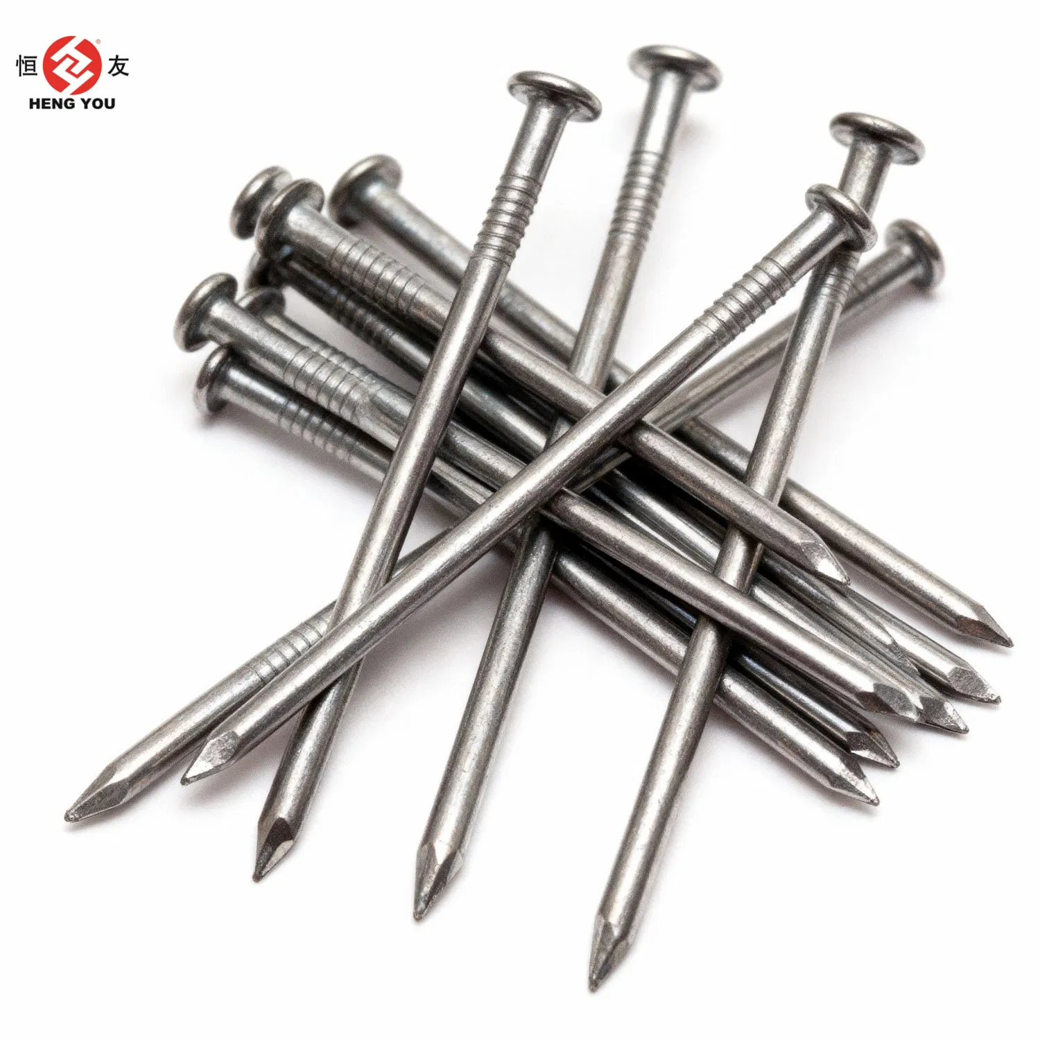 Rust Resistant Common Nails for Exterior Siding Installation