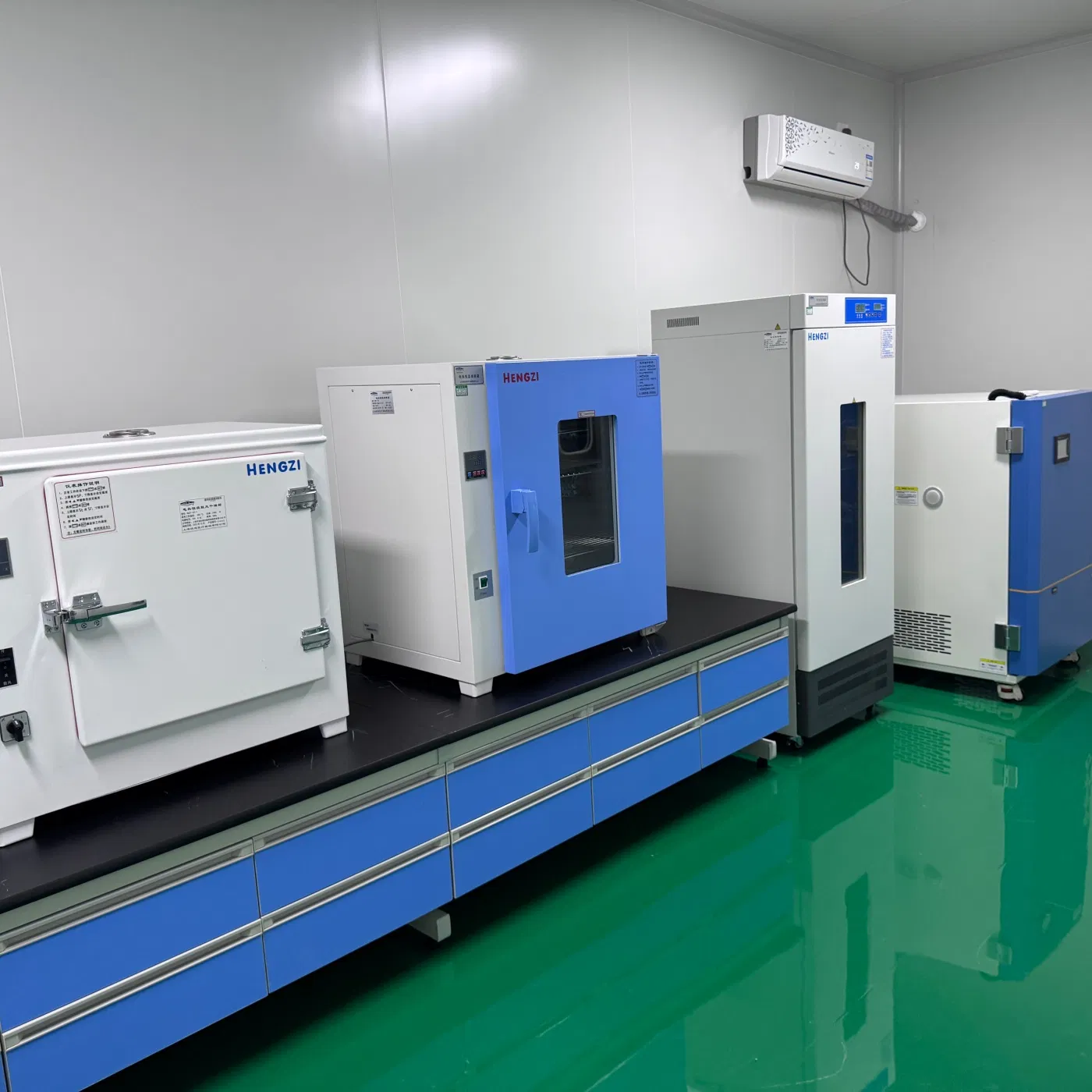 Пластырь от прыщей Operson, 24/36 шт.