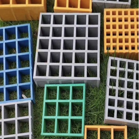 Pigeon Floor Fiberglass Grating 19*19 38 * 38 mm Platform Walkway Poultry Cage