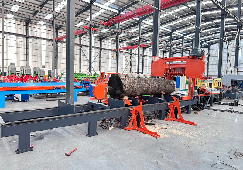 Ленточная пила по дереву гидравлическая промышленная