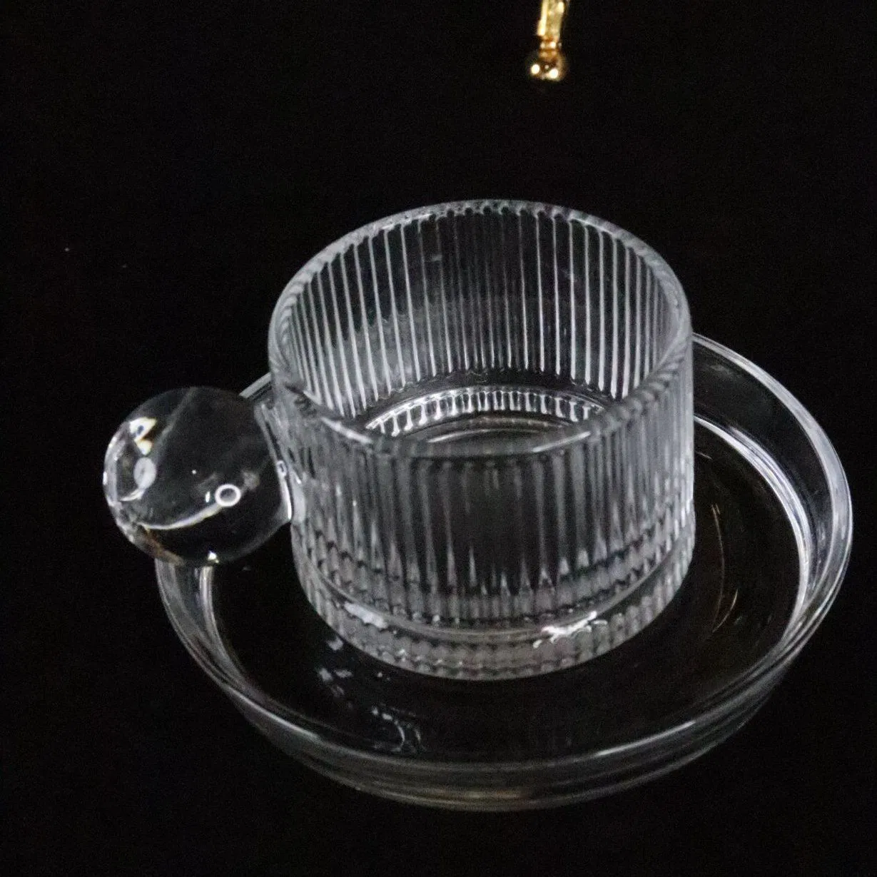 Moon 6-Piece Glass Tea Cup Set Paired with Iron Art Set Cup Set