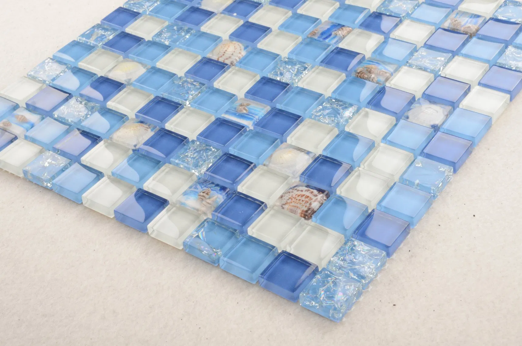 Russia Style Restaurant Interior Decoration Glass Mosaic Tile