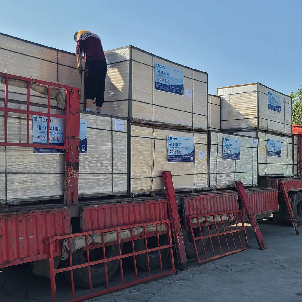 Corrosion-Resistant Fiberglass Grating GRP Grating Industrial Marine Construction Applications FRP Product Molded Grating