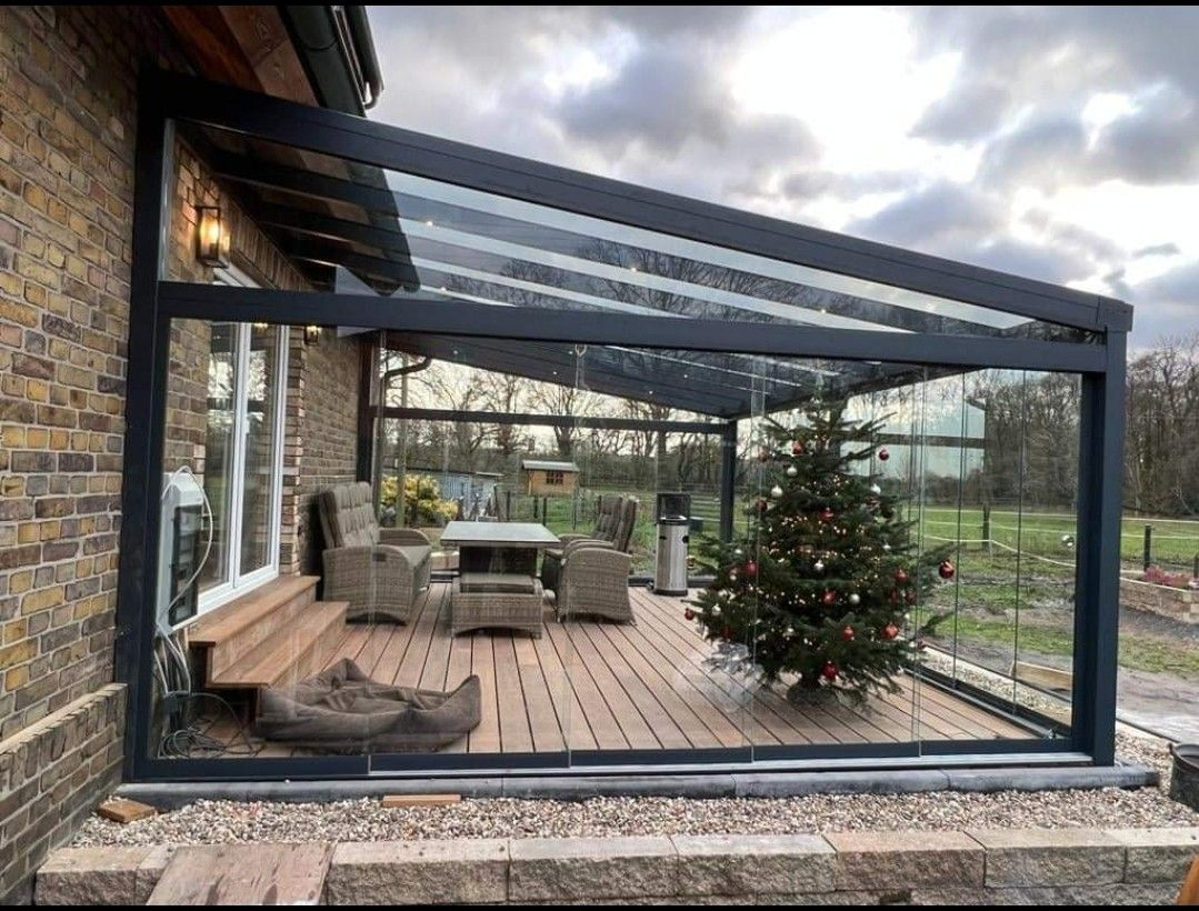 Luxurious Aluminum Glass Sunroom Designs to Enhance Your Home Experience