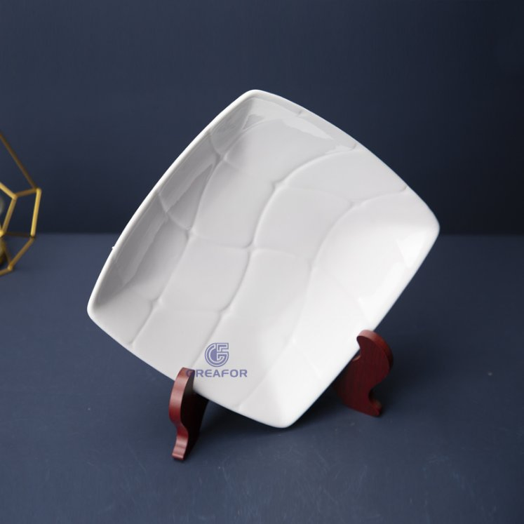 Wholesale Price Tableware Modern Art Design Ceramic Plate for Sale