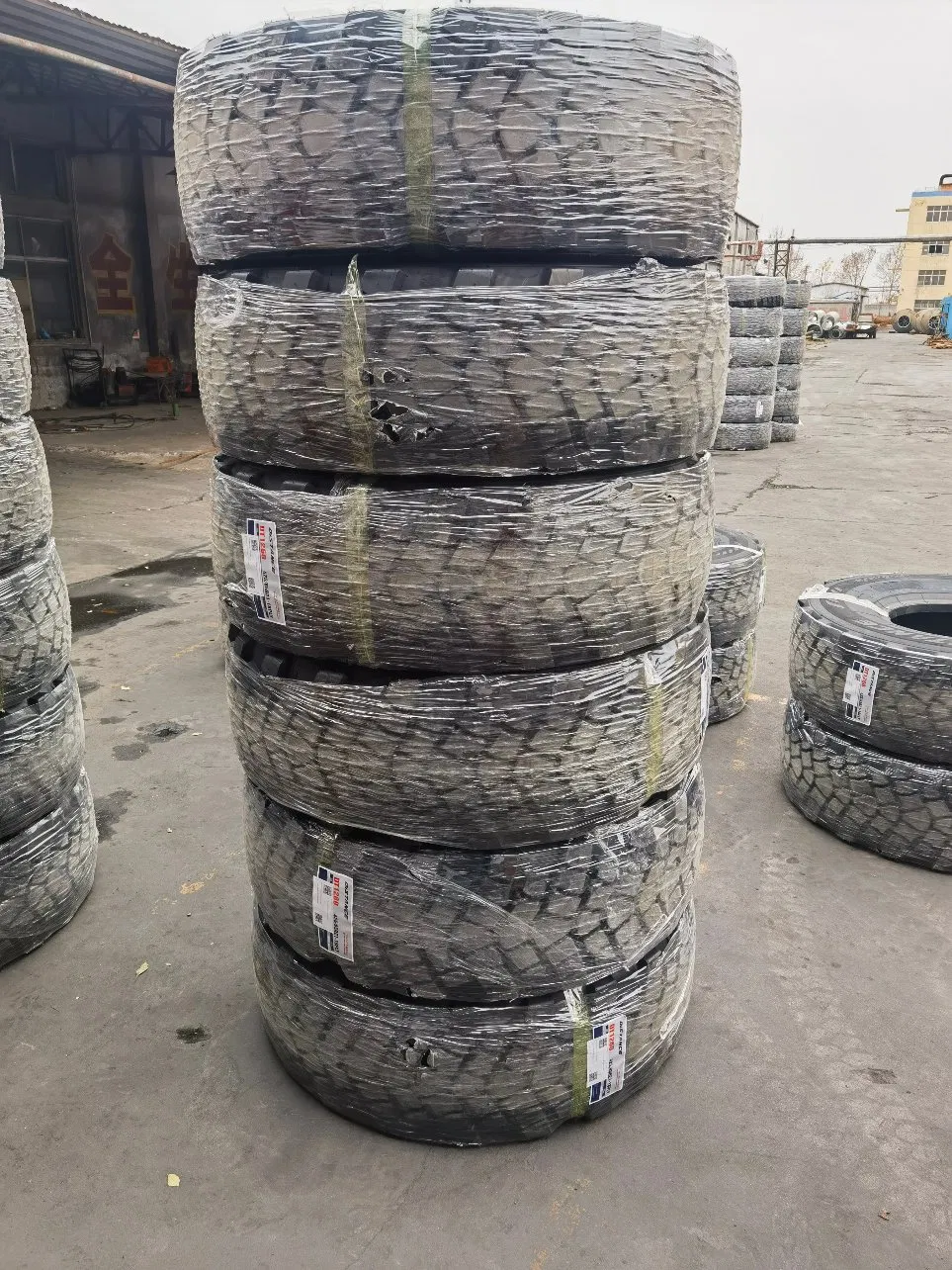 Шина 425/85 R21