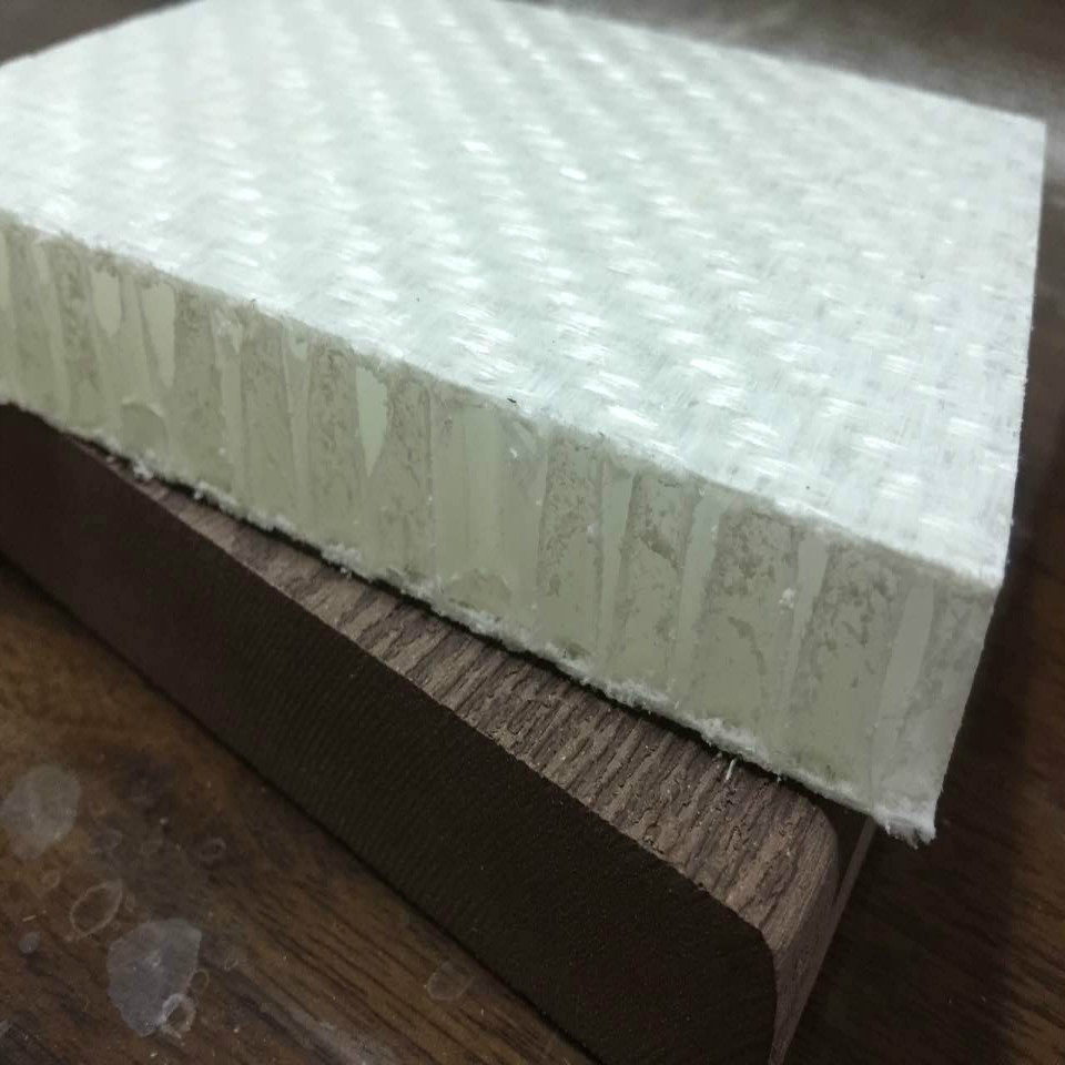 Thermoplastic Honeycomb Panel Made From Fiberglass Chopped Strand Mat