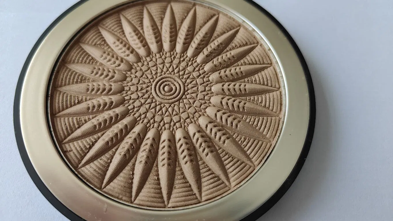 Silky Sculpting Contour Powder for Flawless Facial Definition