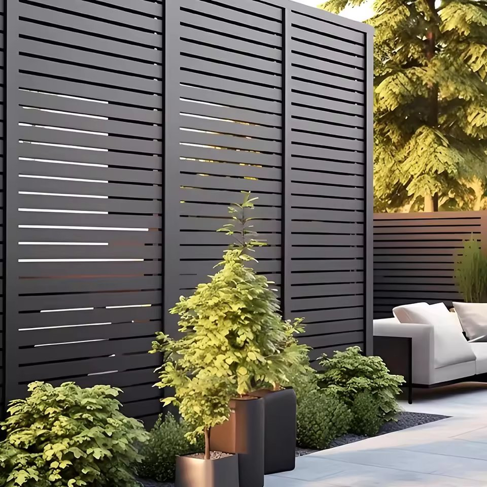 Aluminum Fence for Parking Lot and Traffic Flow Management