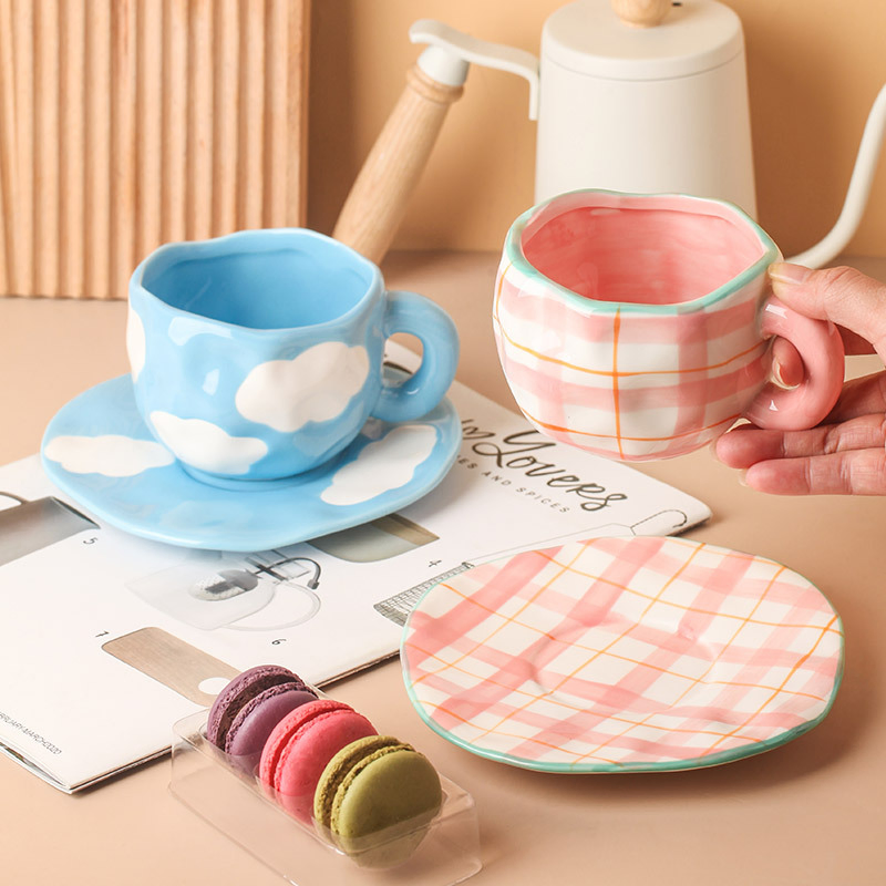 Handmade Blue Sky and White Cloud Saucer Cup Ceramic Coffee Mug Set Afternoon Tea Cute Mugs Set Nice Appearance Elegant Desk Collection