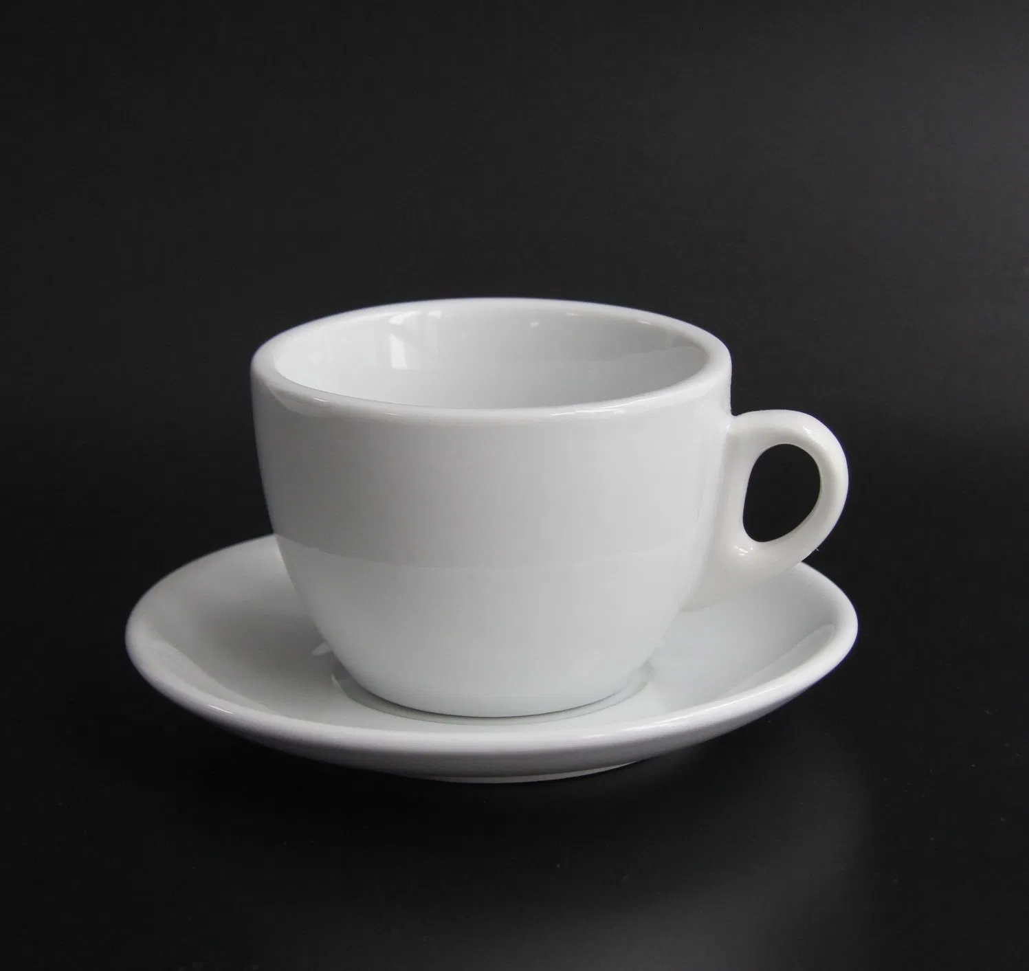 10 Ounce 300 Ml Porcelain Latte Americano Cappuccino Barista Cup and Saucer for Coffee Shop Use