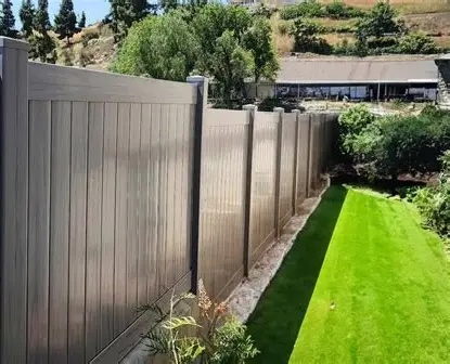 Customized High Strength Natural 6FT Outdoor Garden Privacy PVC Fence Panel with Gate Fence Post
