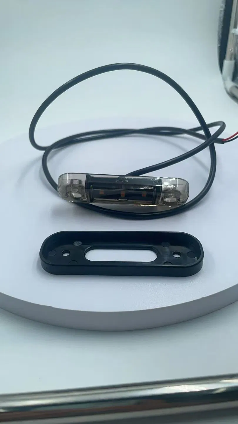 Trailer Truck Side Marker Light with Waterproof Base, 12-24V