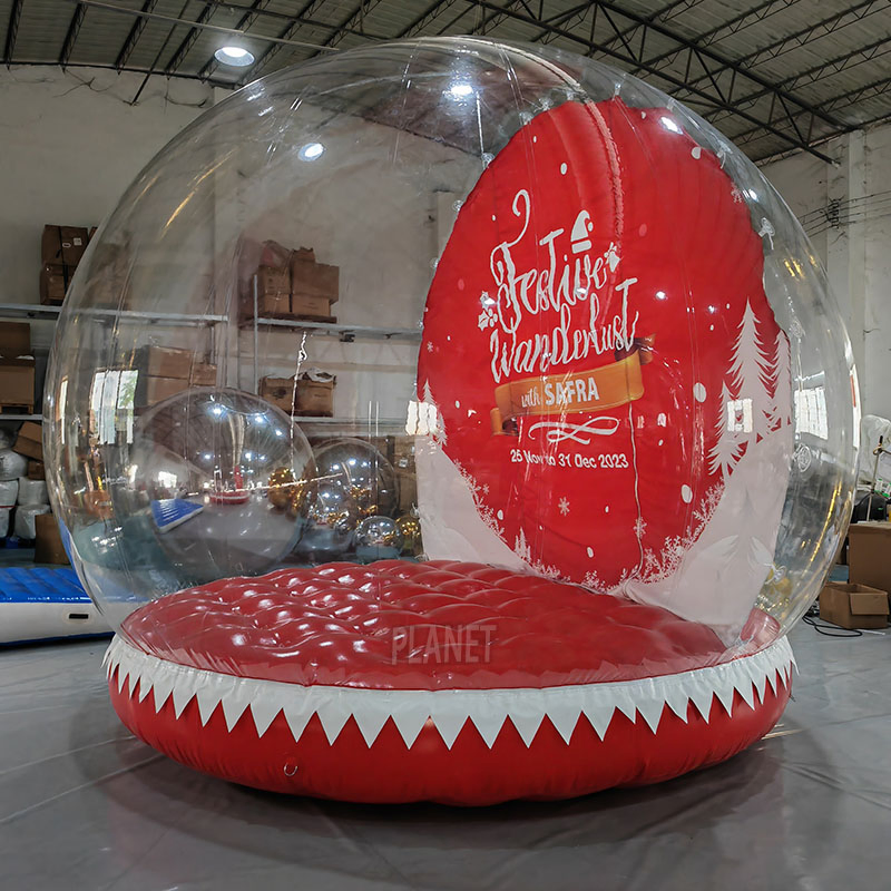Outdoor Decorate Customized Globe Ball Human Size Inflatable Snow Globe for Christmas