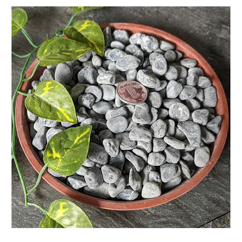 Natural Stone Marble Garden Decoration Black Pebble Stone for Garden Enhancing